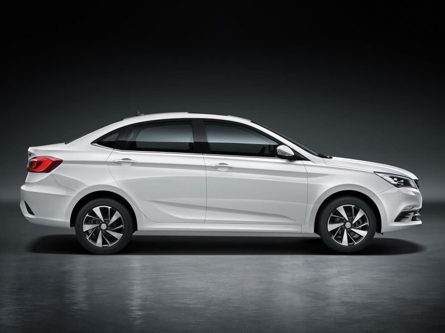  ChangAn Eado DT 2018 года  (фото 10 из 15)
